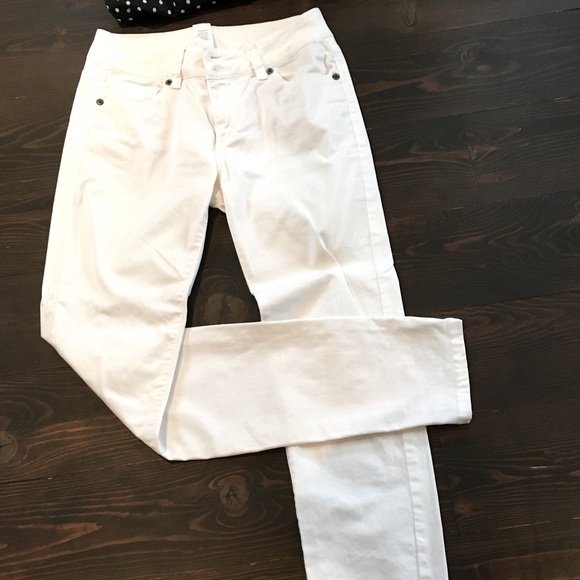 London fog, white pants. Stretch light cotton with two bottom closure - Picture 1 of 4